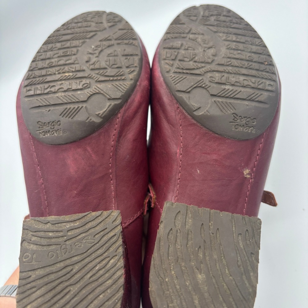 Sergio Tomani Mary Jane Heels Women Sz 38 Burgundy Floral Embossed Block Heel - Picture 10 of 11